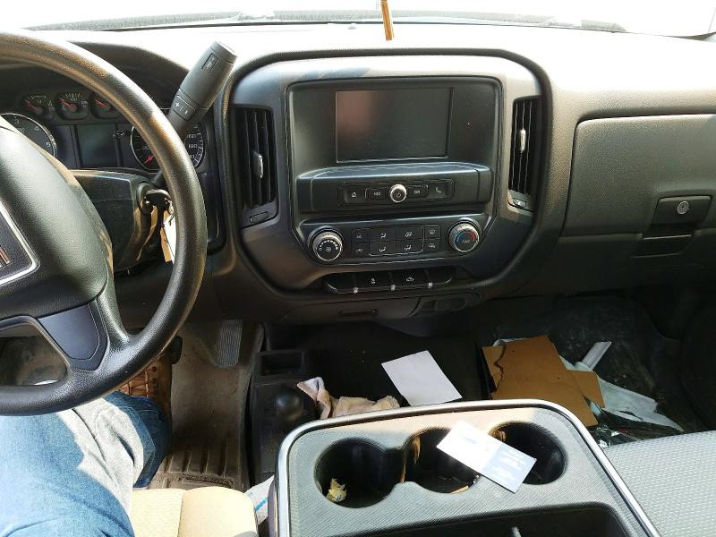 Photo 8 from auction – 2017 GMC SIERRA with VIN 1GTV2LEC3HZ227937