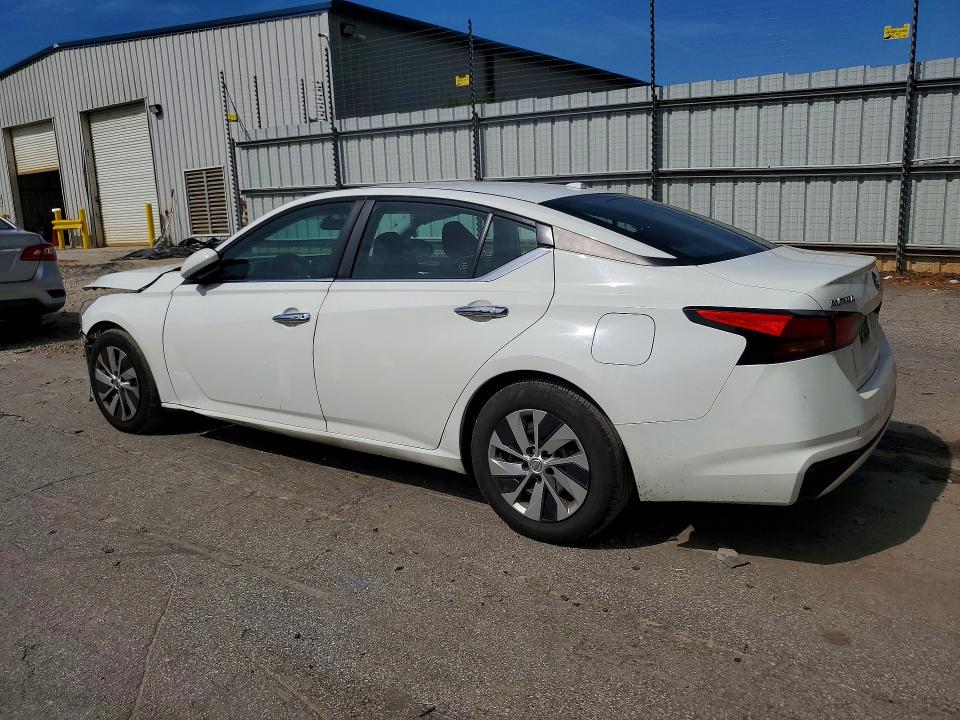 Photo 2 from auction – 2019 NISSAN ALTIMA with VIN 1N4BL4BV7KC257339