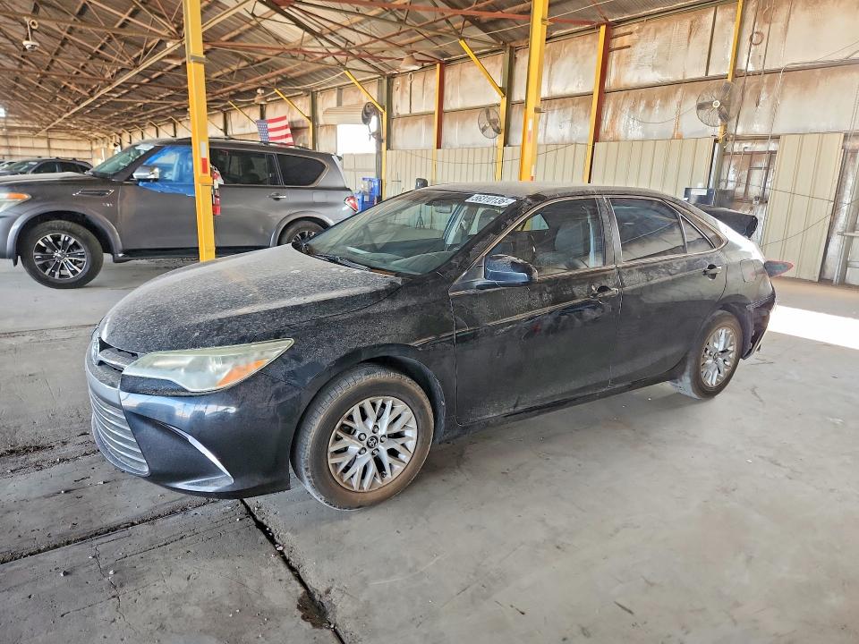 TOYOTA CAMRY 2016 مع رقم تعريف المركبة 4T1BF1FK2GU209325 - صورة من المزاد