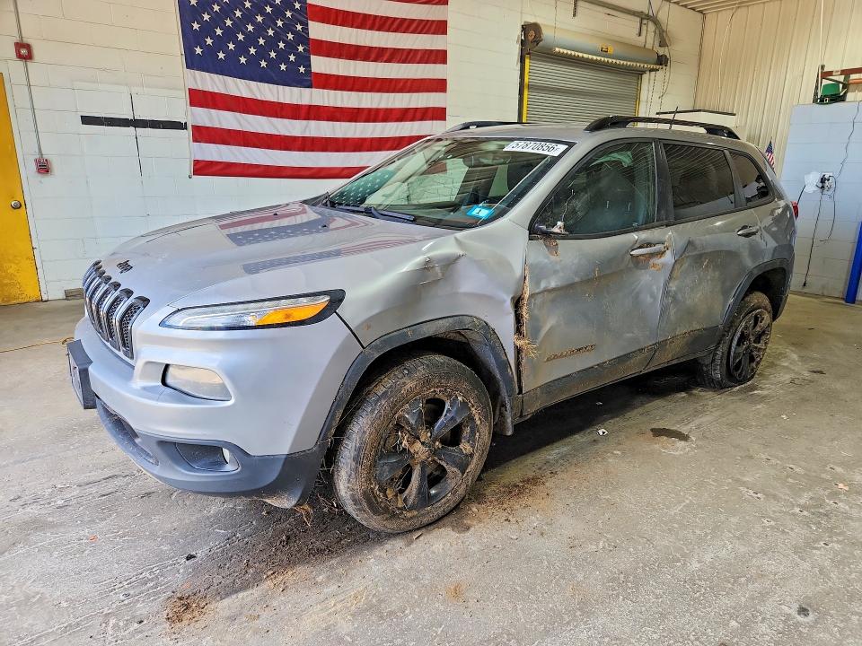 JEEP CHEROKEE 2016 with VIN 1C4PJMCS4GW131858 - Photo from auction