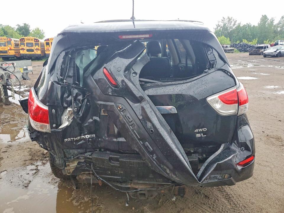 Photo 6 from auction – 2015 NISSAN PATHFINDER with VIN 5N1AR2MM4FC664646