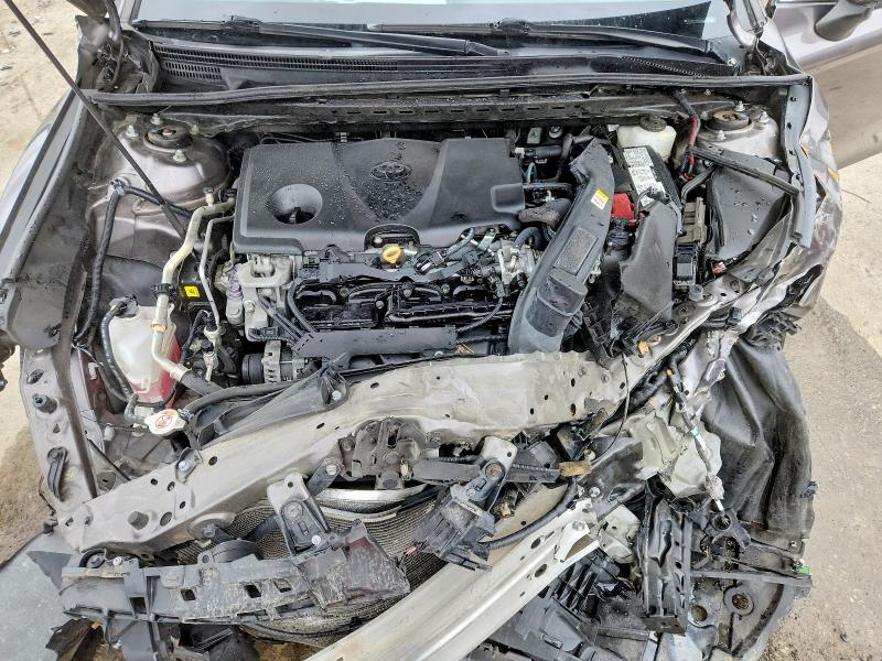 Photo 11 from auction – 2022 TOYOTA CAMRY with VIN 4T1K61AK2NU023157