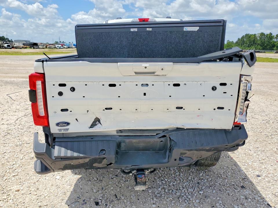 Photo 6 from auction – 2024 FORD F250 with VIN 1FT8W2BM6REF59615