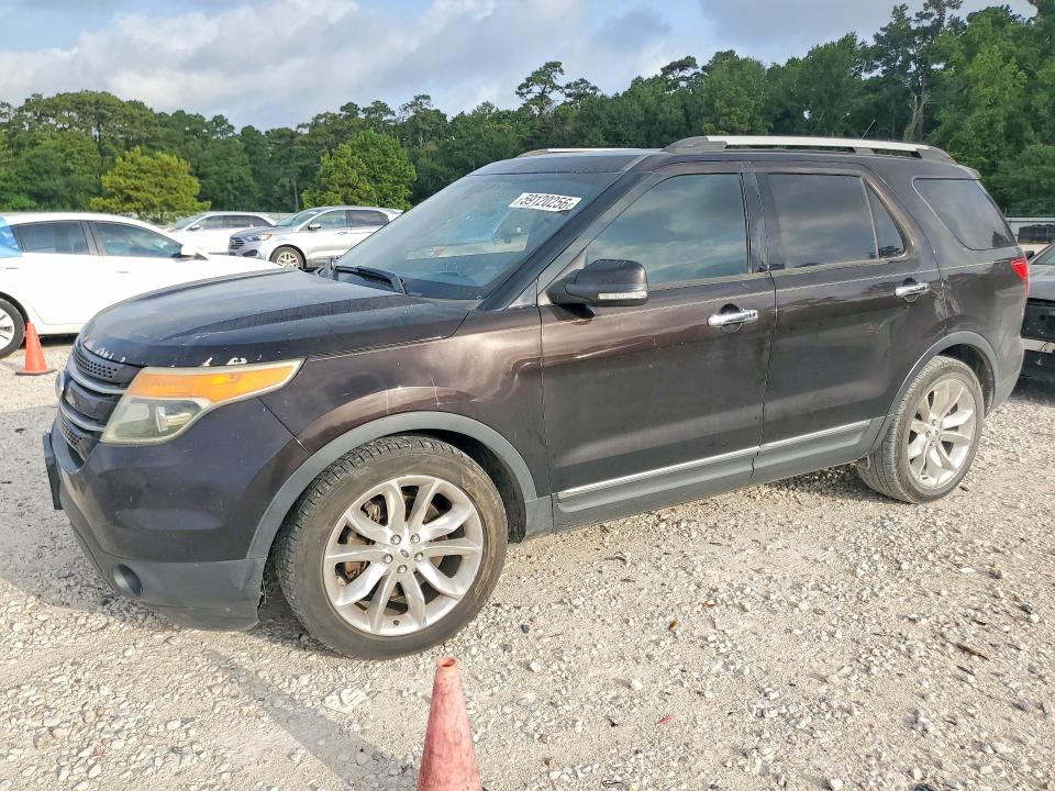 FORD EXPLORER 2013 with VIN 1FM5K7F86DGB77134 - Photo from auction