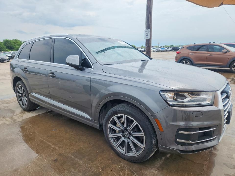 Photo 4 from auction – 2017 AUDI Q7 with VIN WA1AAAF76HD041579