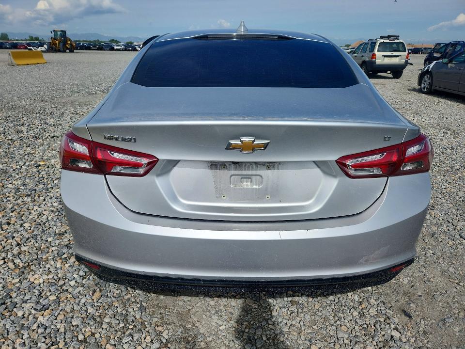 Photo 6 from auction – 2019 CHEVROLET MALIBU with VIN 1G1ZD5ST7KF154035