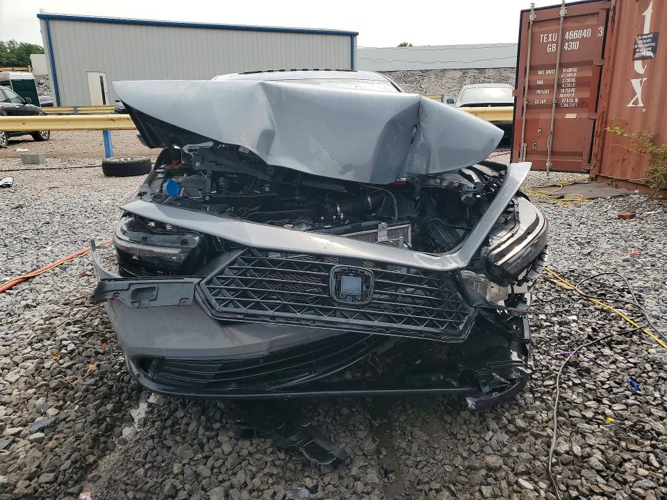 Снимка 5 от търг – 2025 HONDA ACCORD с VIN 1HGCY1F43SA031005