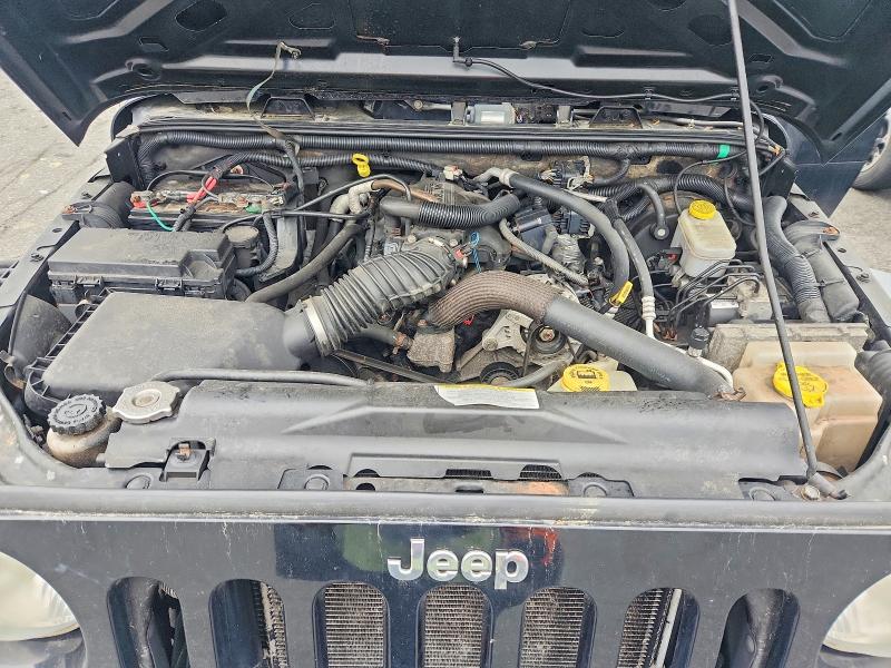 Photo 12 from auction – 2010 JEEP WRANGLER with VIN 1J4AA2D18AL157527