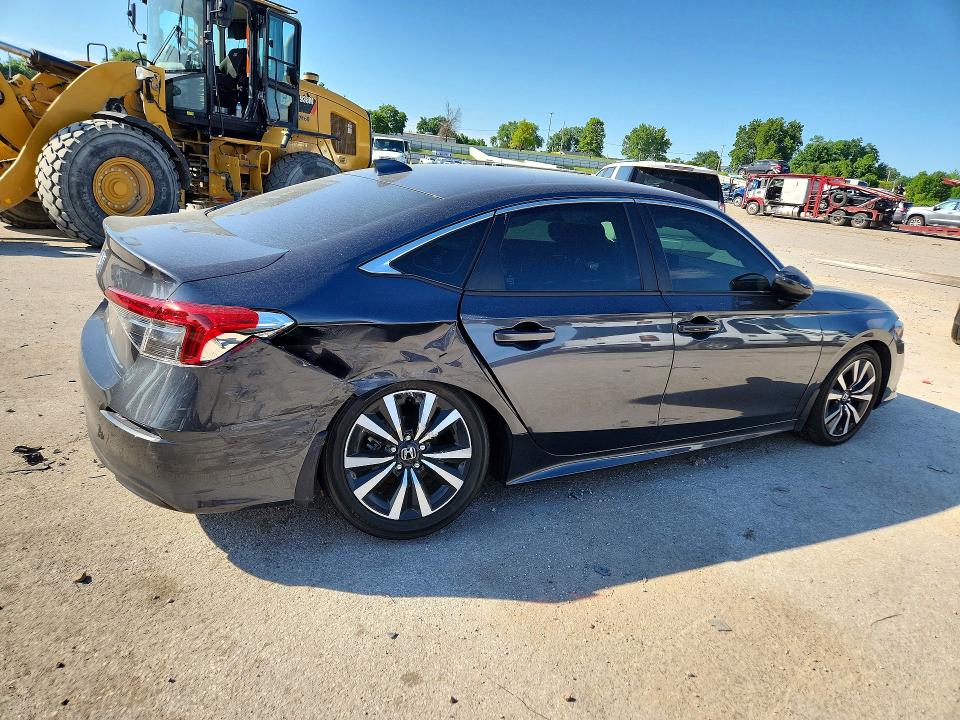 Photo 3 from auction – 2022 HONDA CIVIC with VIN 2HGFE1F71NH325251