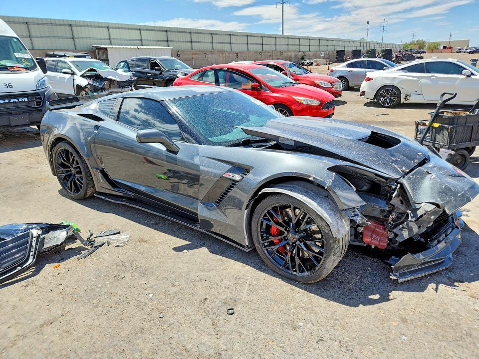 Photo 4 from auction – 2017 CHEVROLET CORVETTE with VIN 1G1YN2D60H5602094
