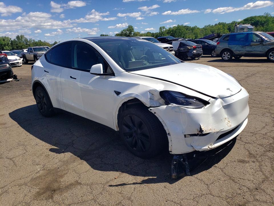 Photo 4 from auction – 2025 TESLA MODEL Y with VIN 7SAYGDEE8SA342178