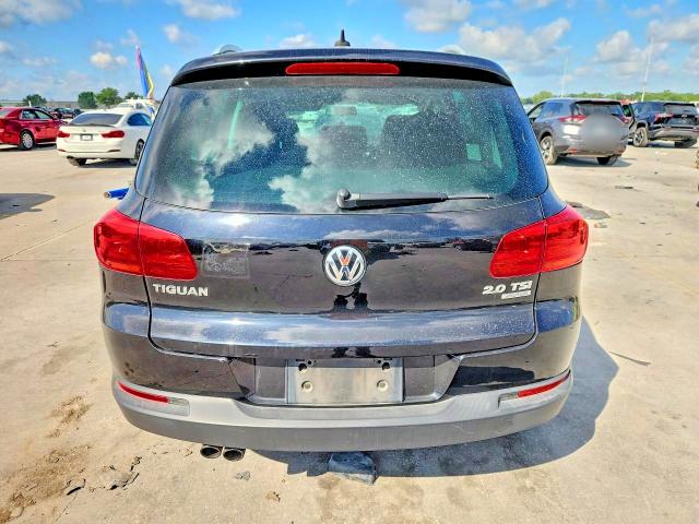 Photo 6 from auction – 2014 VOLKSWAGEN TIGUAN with VIN WVGBV3AX0EW534591