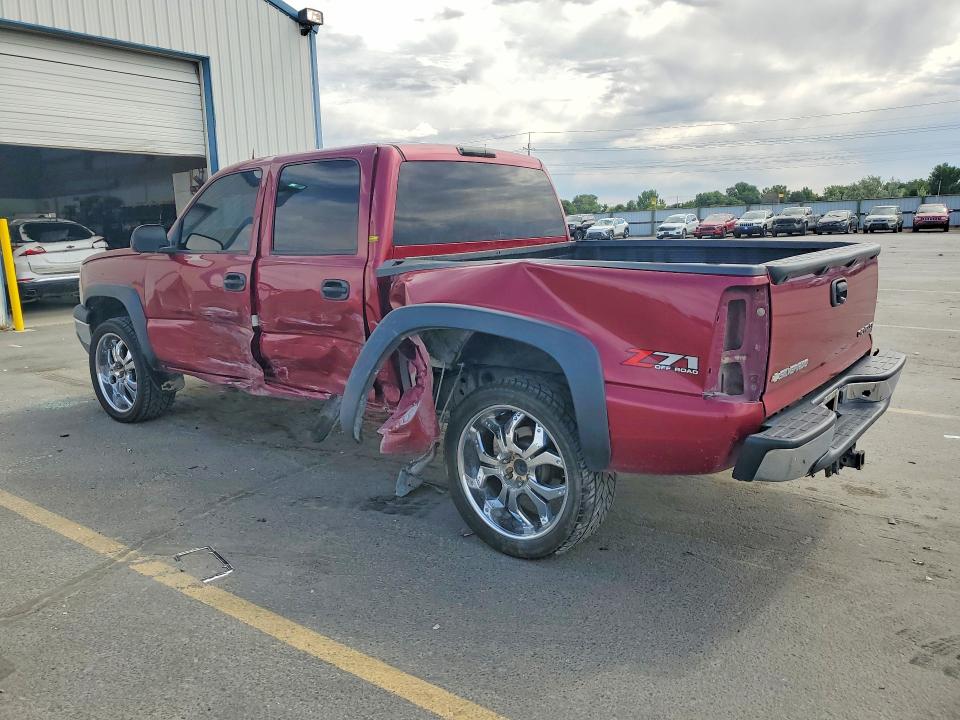 Photo 2 from auction – 2004 CHEVROLET SILVERADO with VIN 2GCEK13T641421615
