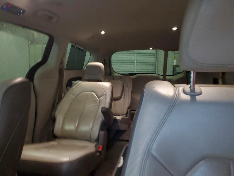 Photo 10 from auction – 2017 CHRYSLER PACIFICA with VIN 2C4RC1EG2HR635328