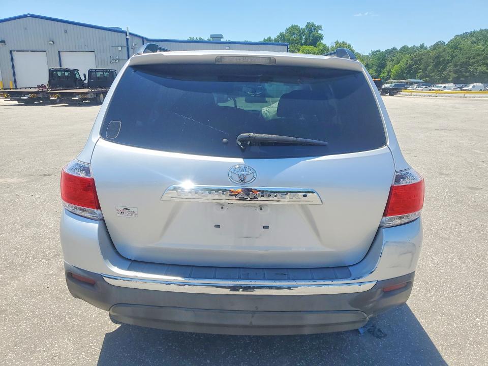 Photo 6 from auction – 2013 TOYOTA HIGHLANDER with VIN 5TDZA3EH3DS033260