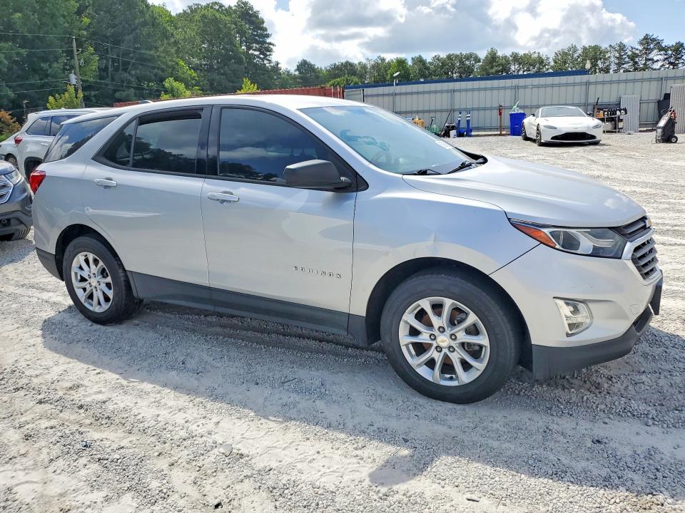 Photo 4 from auction – 2019 CHEVROLET EQUINOX with VIN 2GNAXHEV7K6195499