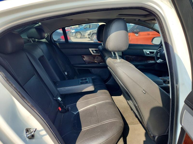 Photo 10 from auction – 2013 JAGUAR XF with VIN SAJWA0ESXDPS64455