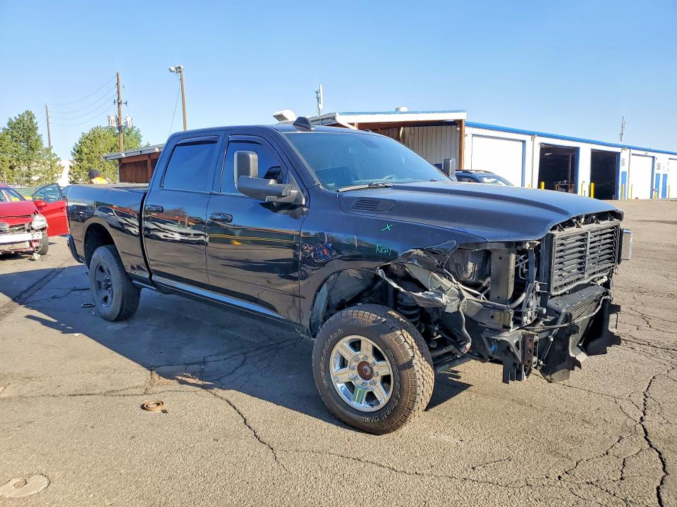 Photo 4 from auction – 2021 RAM 2500 with VIN 3C6UR5DLXMG680720