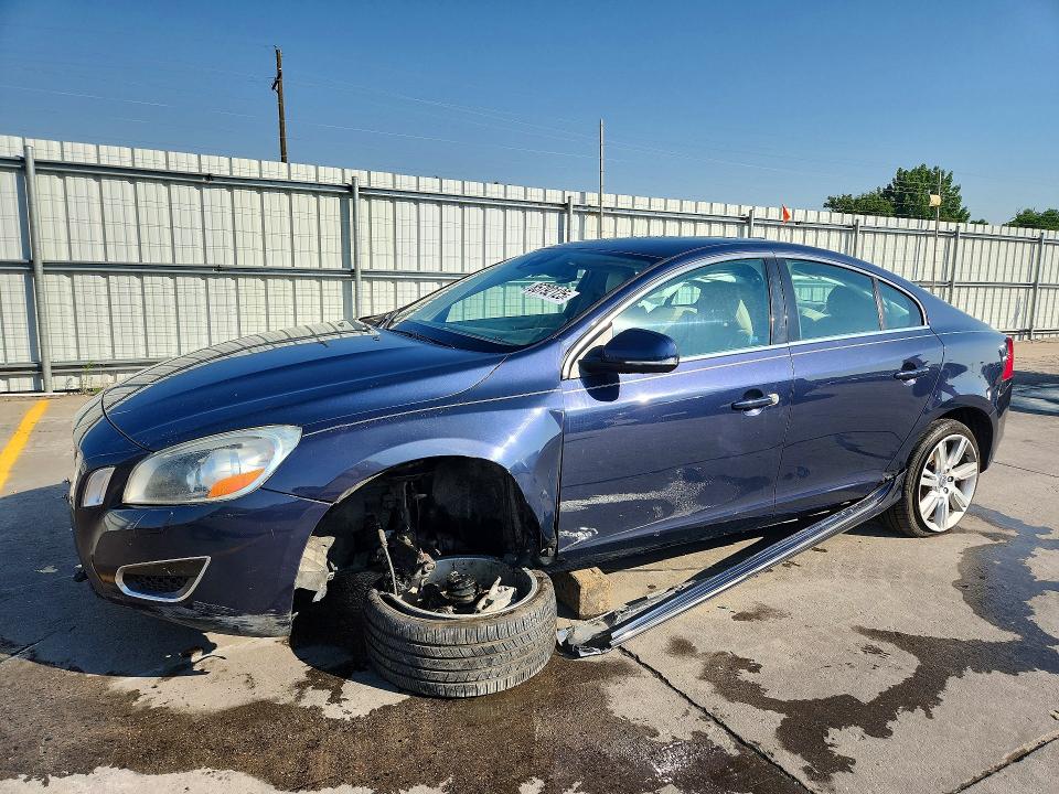 VOLVO S60 2011 с VIN YV1902FH8B2013743 - Снимка от търг