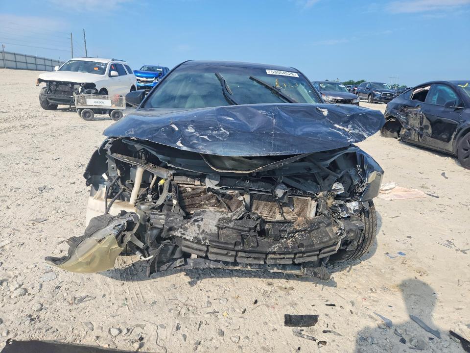 Photo 5 from auction – 2015 TOYOTA CAMRY with VIN 4T1BF1FK0FU091242
