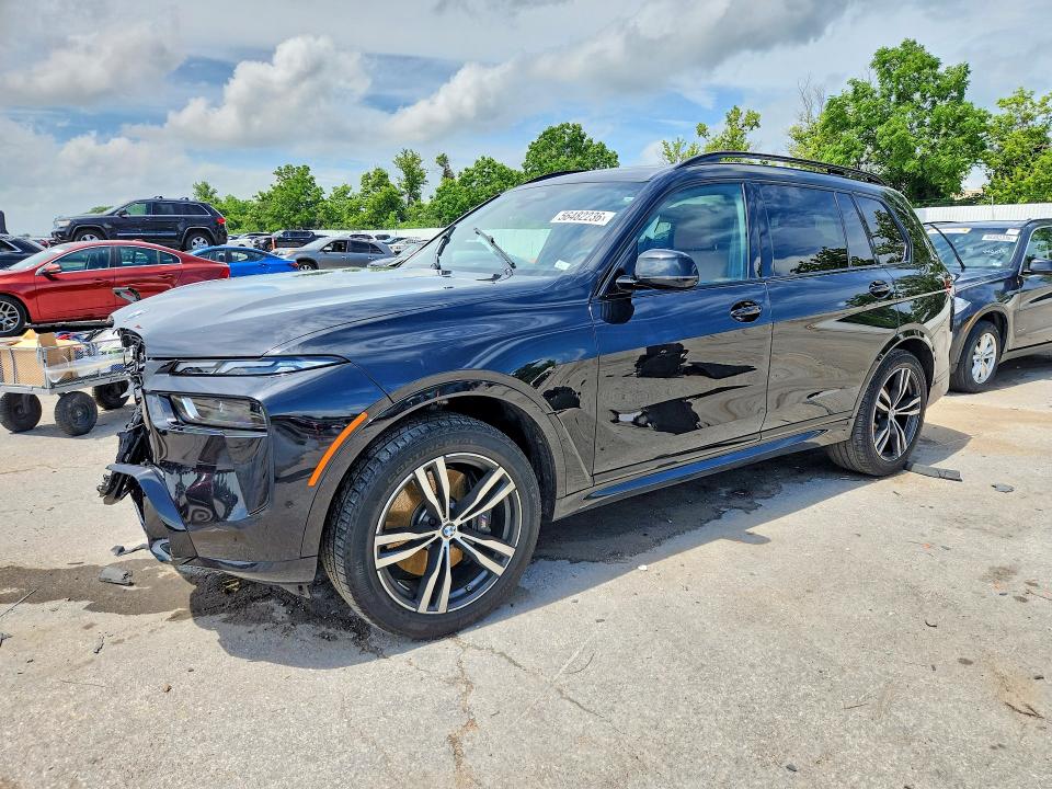 2025 BMW X7