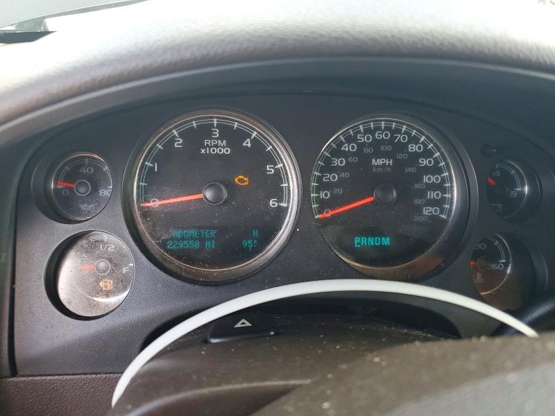 Photo 9 from auction – 2010 GMC YUKON with VIN 1GKUCEEF0AR136729