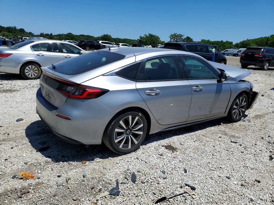 Photo 3 from auction – 2022 HONDA CIVIC with VIN 19XFL1H71NE019258