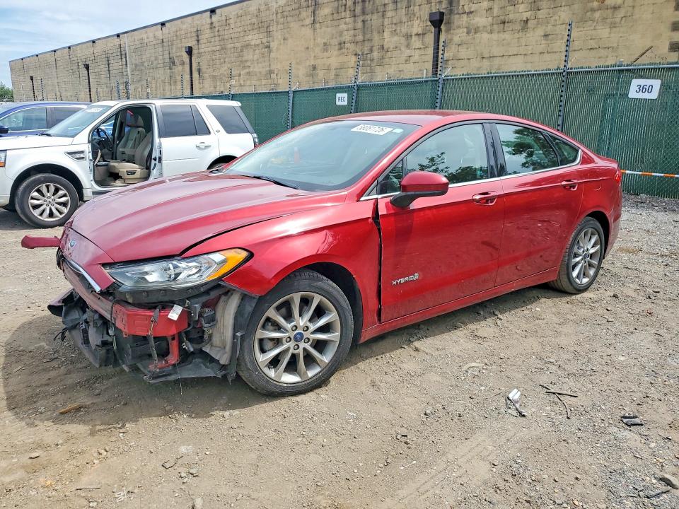 Фото 1 с аукциона – 2017 FORD FUSION с VIN 3FA6P0LU7HR304044