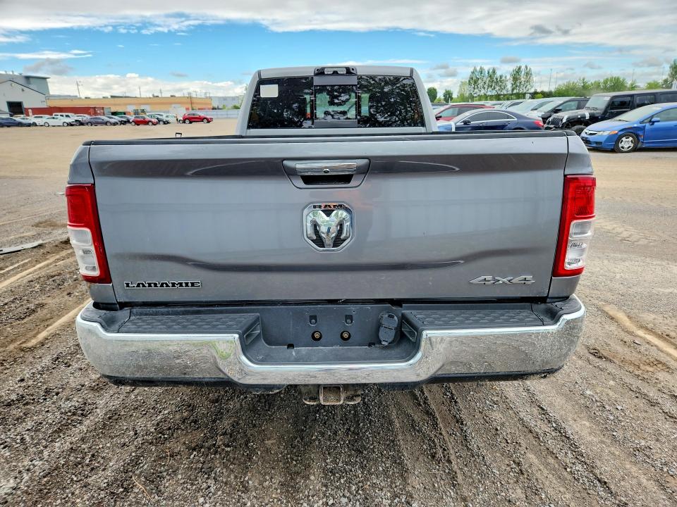 Photo 6 from auction – 2019 RAM 3500 with VIN MBX745WEWGEN00433