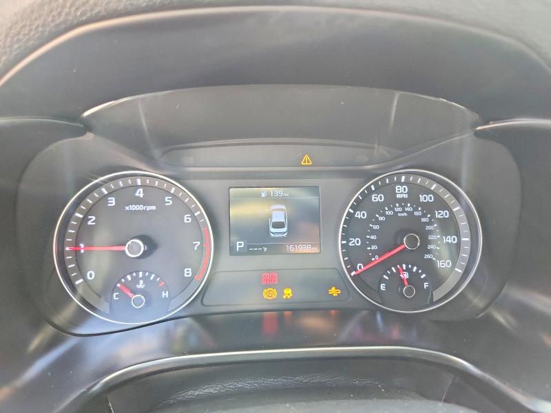 Photo 9 from auction – 2019 KIA FORTE with VIN 3KPF54AD2KE056682