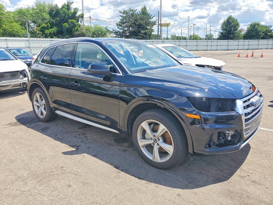 Photo 4 from auction – 2020 AUDI Q5 with VIN WA1ANAFY8L2118809