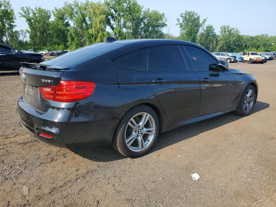 Photo 3 from auction – 2014 BMW 328 with VIN WBA3X5C58ED243193