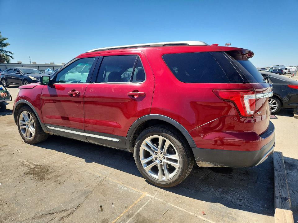 Photo 2 from auction – 2016 FORD EXPLORER with VIN 1FM5K7D80GGC34645