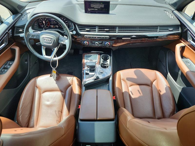 Фото 8 с аукциона – 2018 AUDI Q7 с VIN WA1LAAF75JD032547