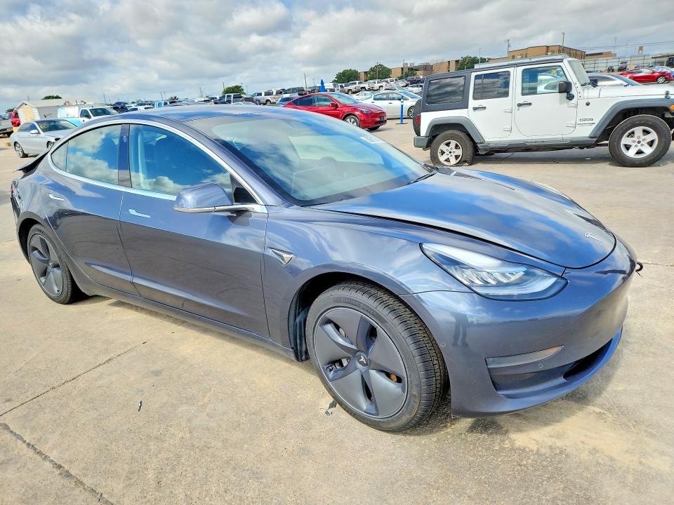 Photo 4 from auction – 2020 TESLA MODEL 3 with VIN 5YJ3E1EA7LF705177