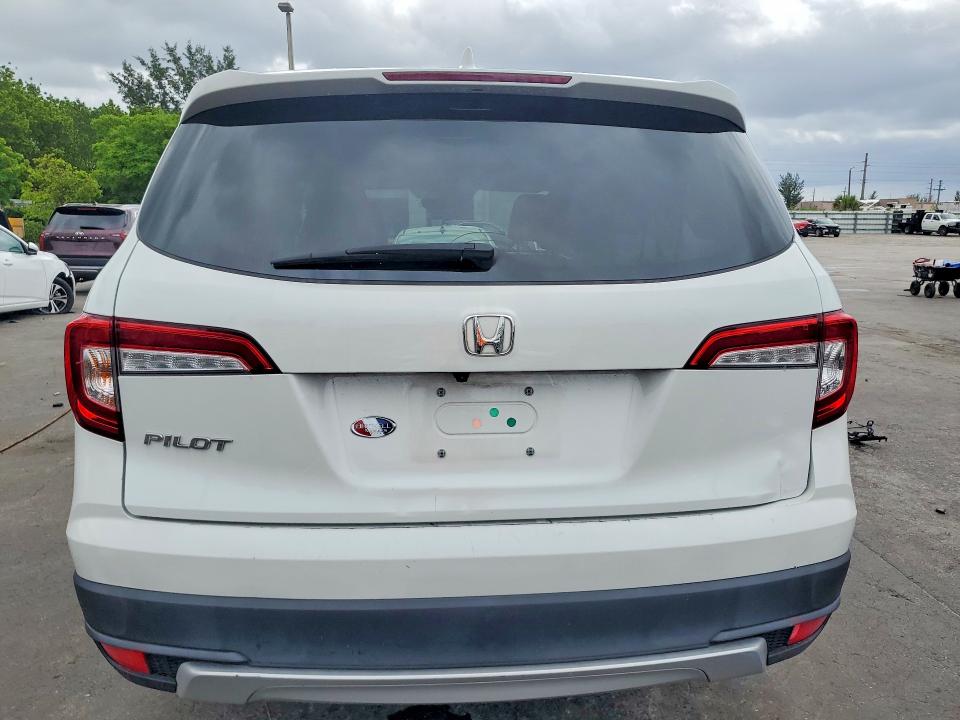 Foto 6 de la subasta – 2021 HONDA PILOT con VIN 5FNYF5H58MB044785