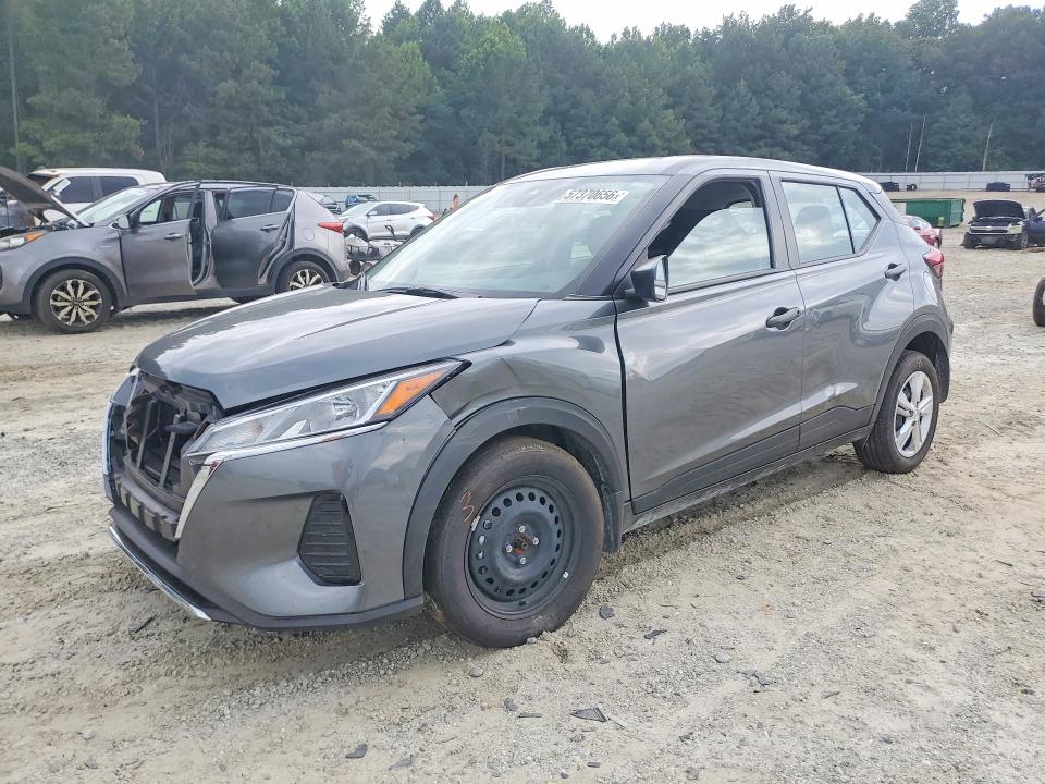 2025 NISSAN KICKS PLAY
