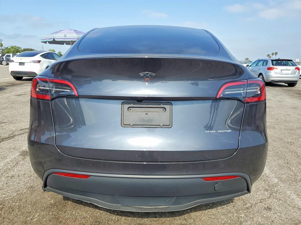 Photo 6 from auction – 2024 TESLA MODEL Y with VIN 7SAYGDEE8RA234847