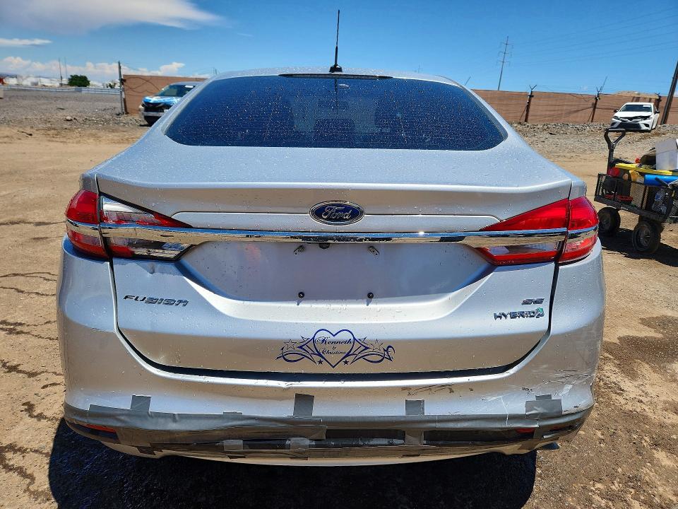 Photo 6 from auction – 2018 FORD FUSION with VIN 3FA6P0LU5JR139942