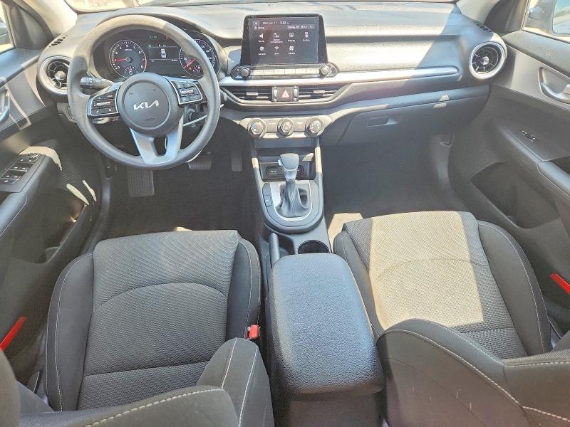 Photo 8 from auction – 2022 KIA FORTE with VIN 3KPF24AD3NE503596