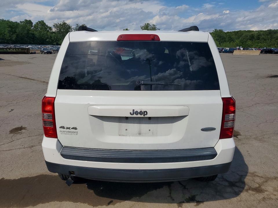 Photo 6 from auction – 2011 JEEP PATRIOT with VIN 1J4NF1GB0BD276959
