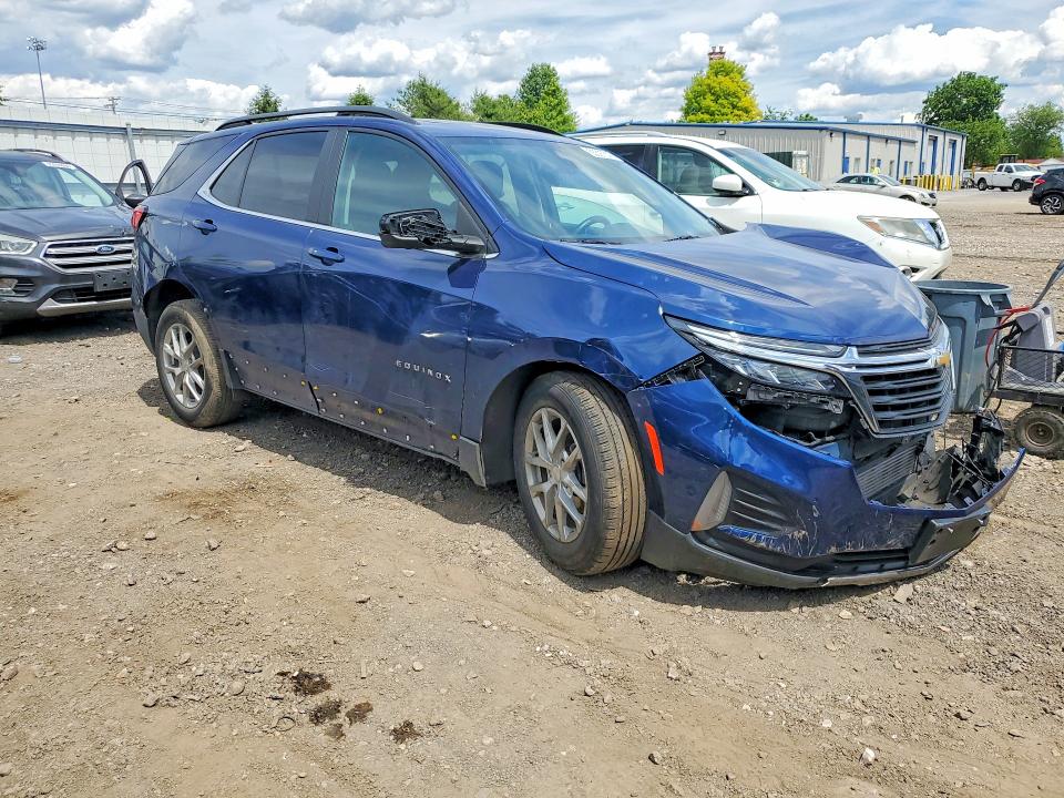 Фото 4 с аукциона – 2022 CHEVROLET EQUINOX с VIN 3GNAXUEV6NL159635