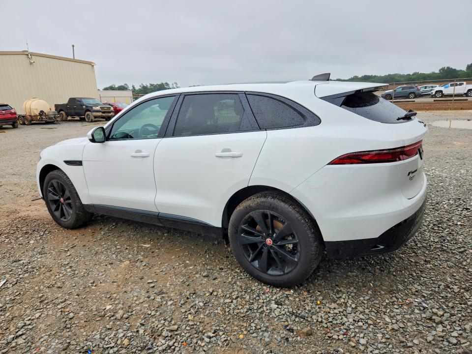 Photo 2 from auction – 2022 JAGUAR F-PACE with VIN SADCJ2EX2NA700166