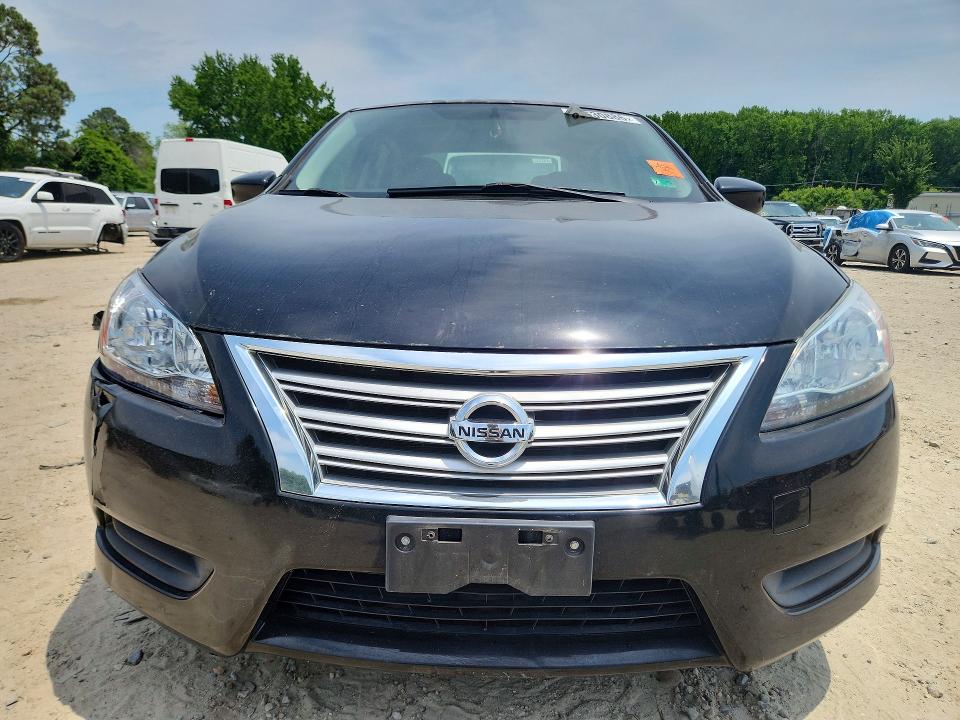 Photo 5 from auction – 2015 NISSAN SENTRA with VIN 3N1AB7AP1FY377764