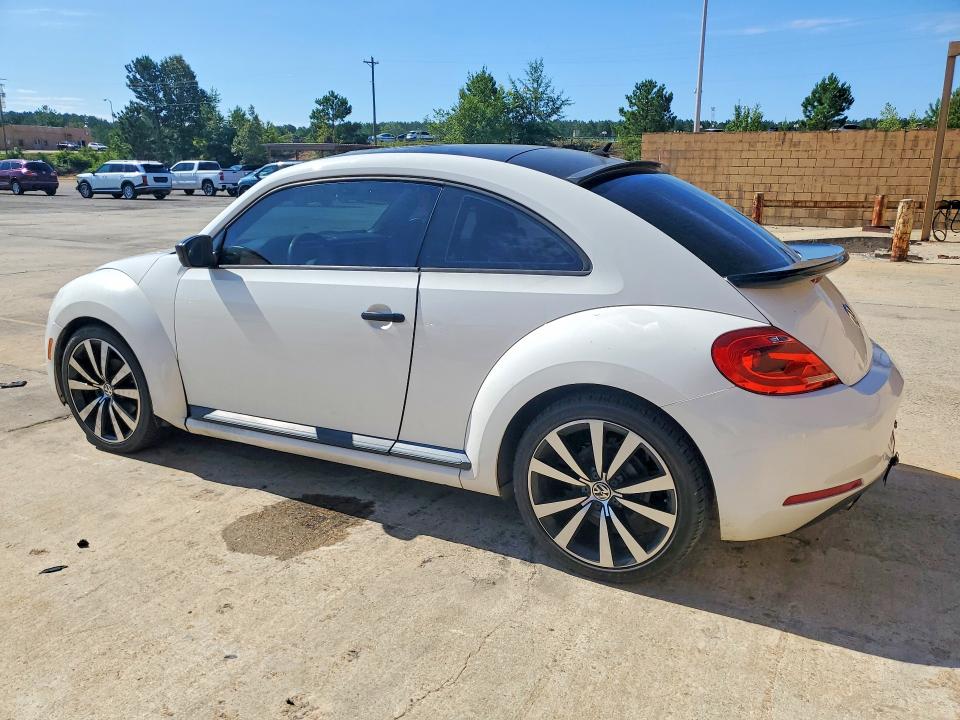 Photo 2 from auction – 2012 VOLKSWAGEN BEETLE with VIN 3VWFP7AT4CM615754