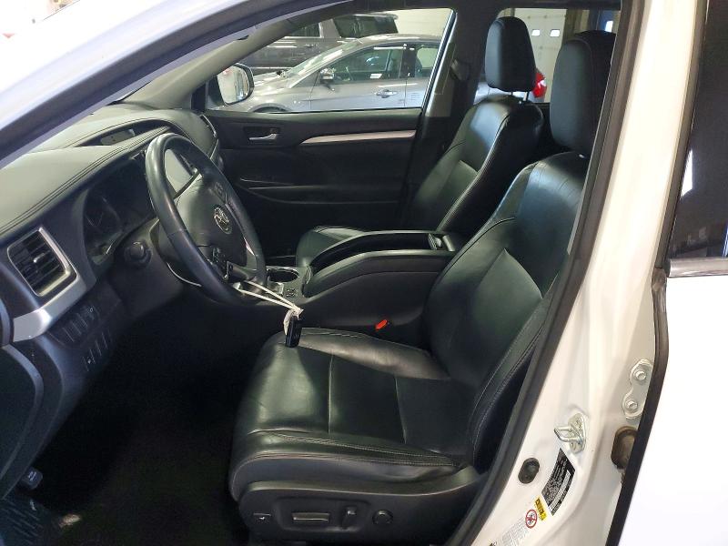 Photo 7 from auction – 2015 TOYOTA HIGHLANDER with VIN 5TDJKRFH7FS199957