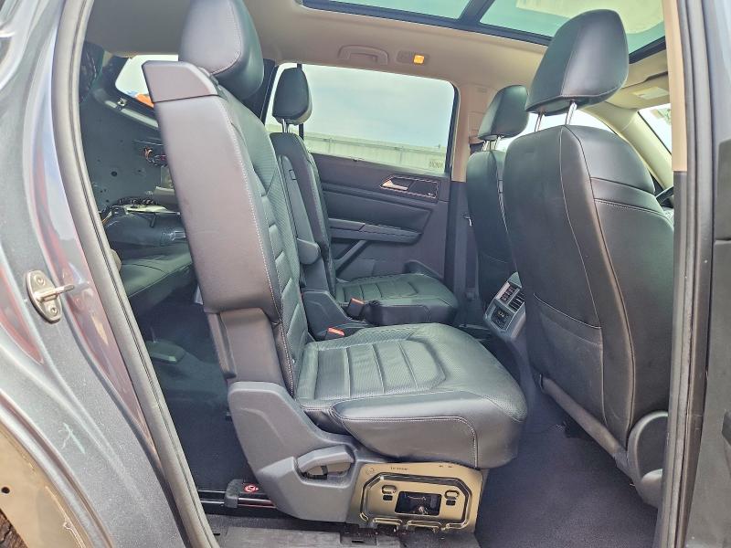 Photo 11 from auction – 2019 VOLKSWAGEN ATLAS with VIN 1V2NR2CA1KC532871
