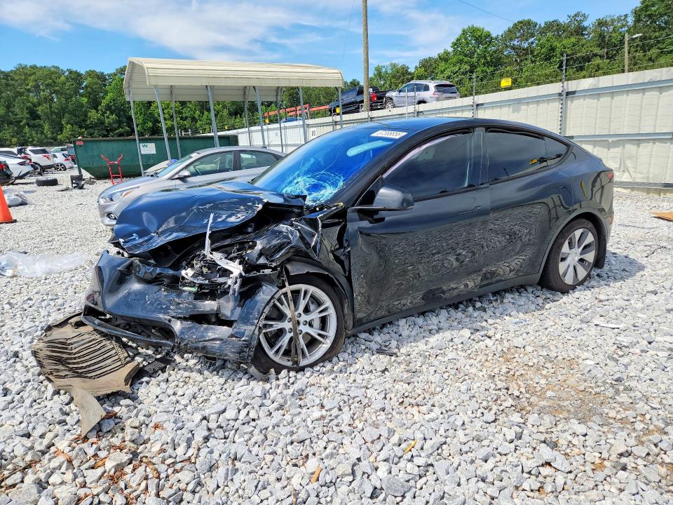 TESLA MODEL Y 2023 مع رقم تعريف المركبة 7SAYGDEE5PA138784 - صورة من المزاد