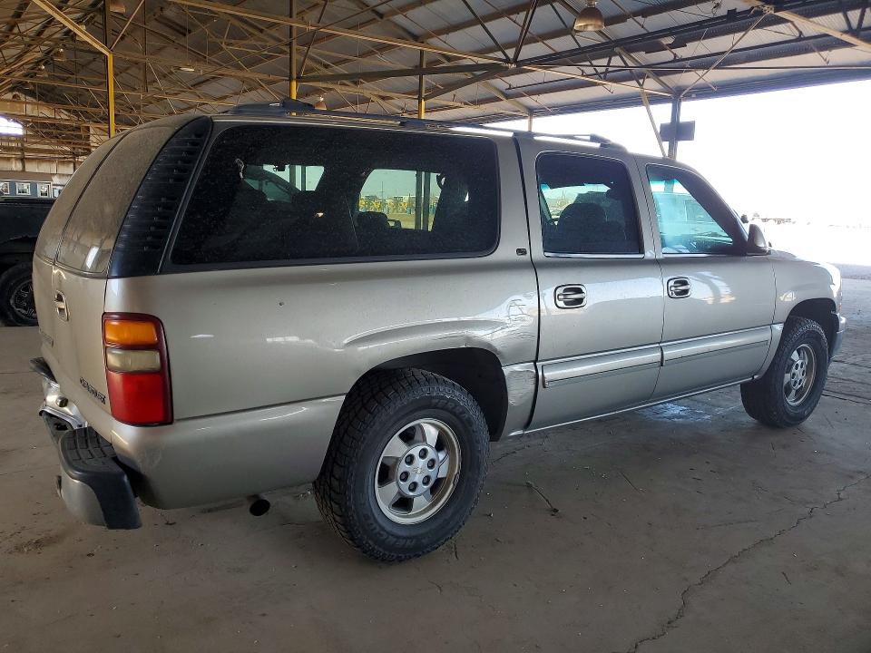 Photo 3 from auction – 2001 CHEVROLET SUBURBAN with VIN 3GNFK16T51G144689