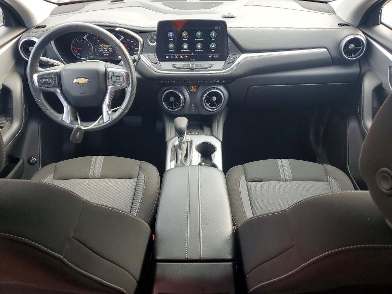 Photo 8 from auction – 2023 CHEVROLET BLAZER with VIN 3GNKBHR47PS127409